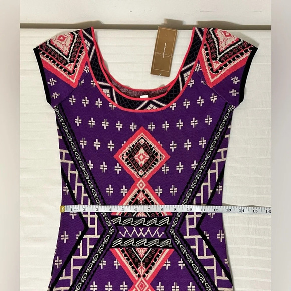 Miami Abstract Tribal Geometric Short Sleeve Dress Purple Small NWT - Picture 12 of 12